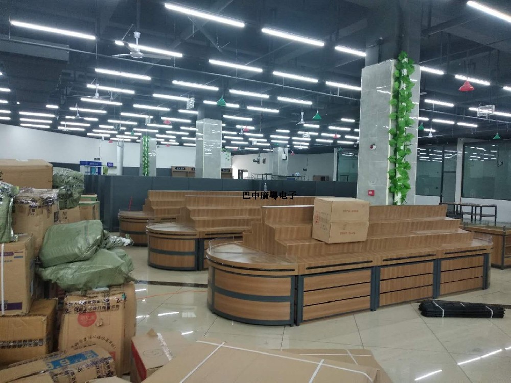 巴中葉波大潤發連鎖超市分店